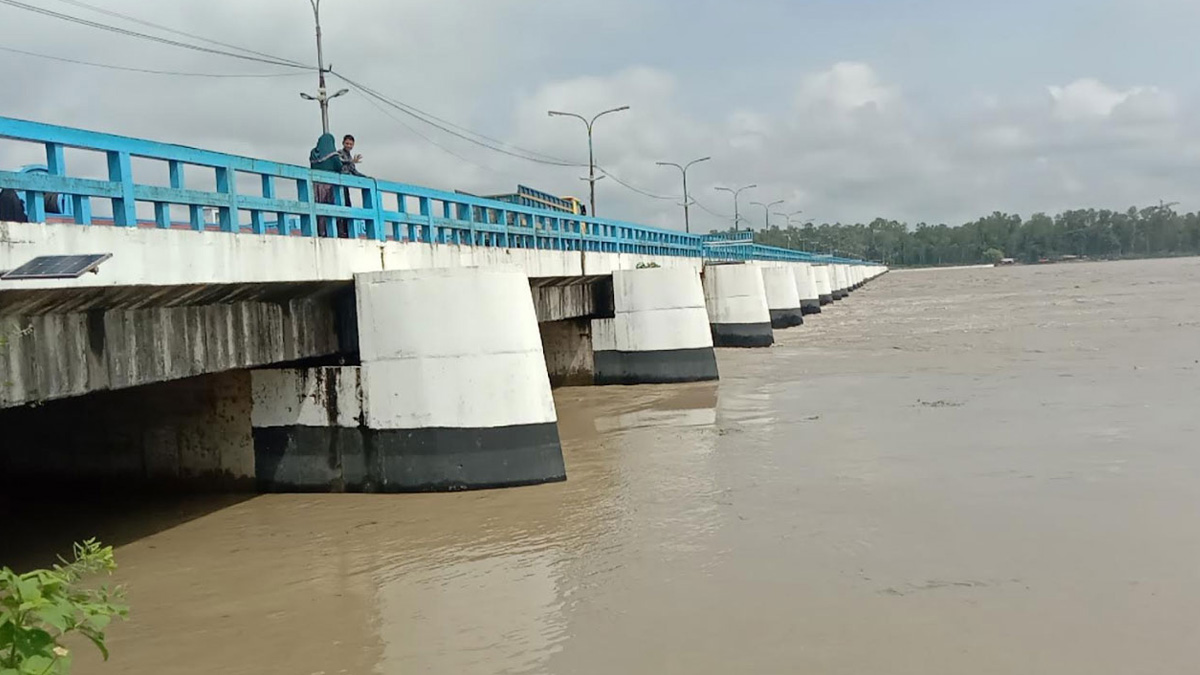 তিস্তার পানি বিপৎসীমার ওপরে, পাঁচ হাজার পরিবার পানিবন্দি