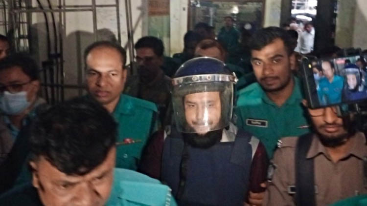 ‘আমি শুধু গাড়ি ভাড়া দিয়েছি, এর বাইরে কোনো অপরাধে জড়িত নই’