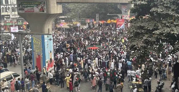 স্বরাষ্ট্র উপদেষ্টার পদত্যাগে ২৪ ঘণ্টার আলটিমেটাম