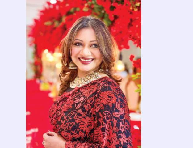 জানুয়ারিজুড়ে দেশে-বিদেশে আঁখির শো