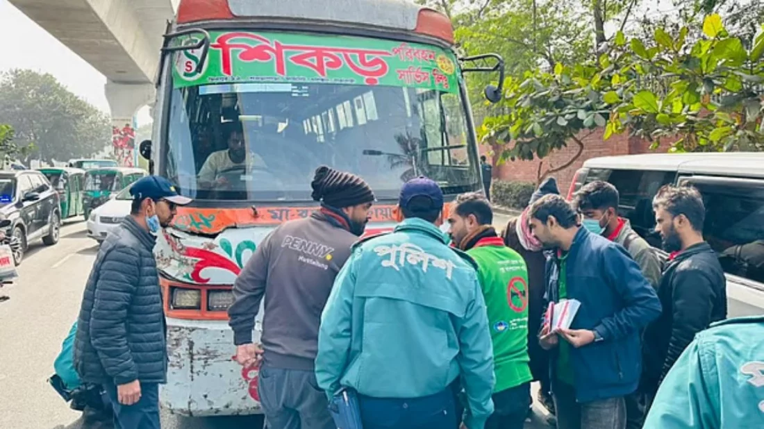 শব্দদূষণ ঠেকাতে রাজধানীতে ১০ দিনের ভ্রাম্যমাণ আদালত, চলছে জরিমানা 
