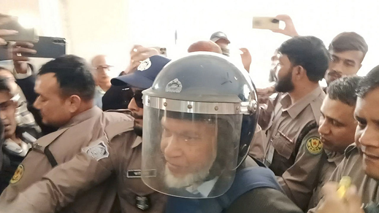  ডা. শফিকুর রহমানের এক্স অ্যাকাউন্ট হ্যাক: বঙ্গভবনের কর্মকর্তা ছরওয়ারের জামিন