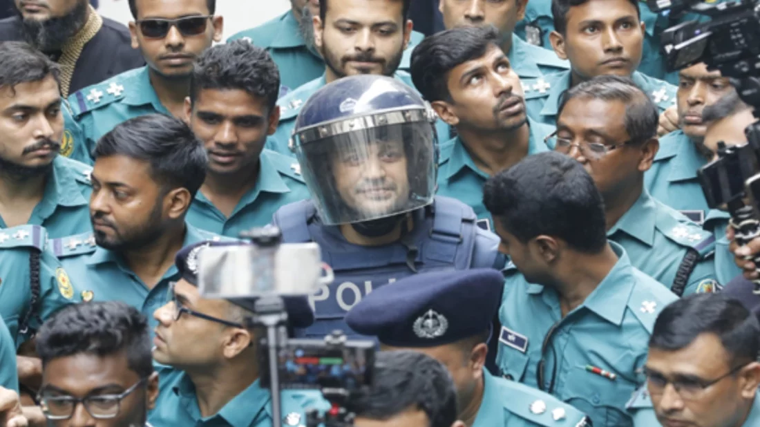 কারাগারে থেকেই আইনজীবী সমিতি নির্বাচনের প্রার্থী ব্যারিস্টার সুমন