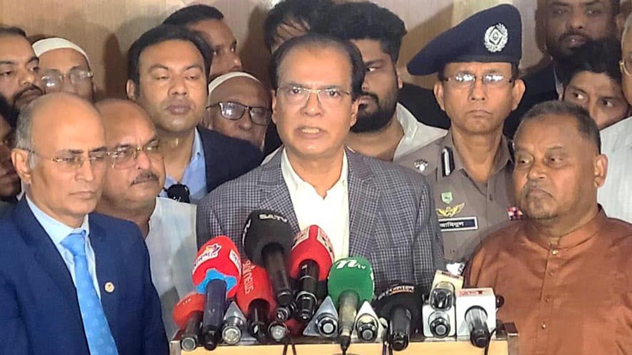 তিস্তার বুকে আর কোনো বিক্ষিপ্ত প্রকল্প বাস্তবায়ন হবে না : ত্রাণমন্ত্রী