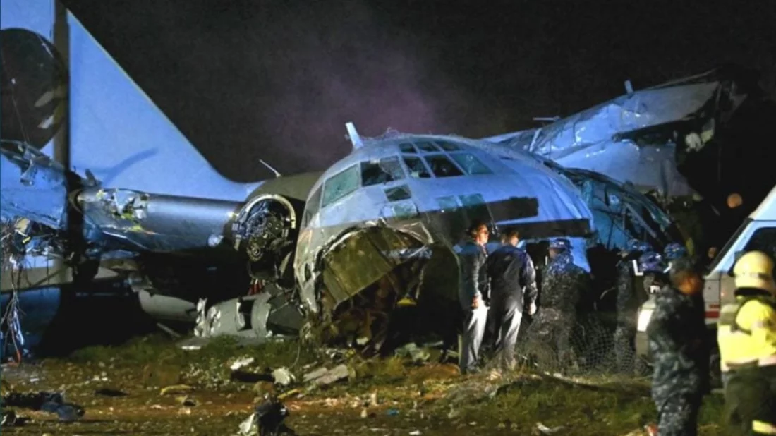 বলিভিয়ায় টাকা বোঝাই সামরিক বিমান বিধ্বস্ত, নিহত অন্তত ১৫