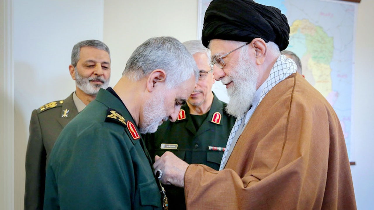 খামেনিকে হত্যার কঠিন প্রতিশোধ নেওয়ার হুঁশিয়ারি আইআরজিসির