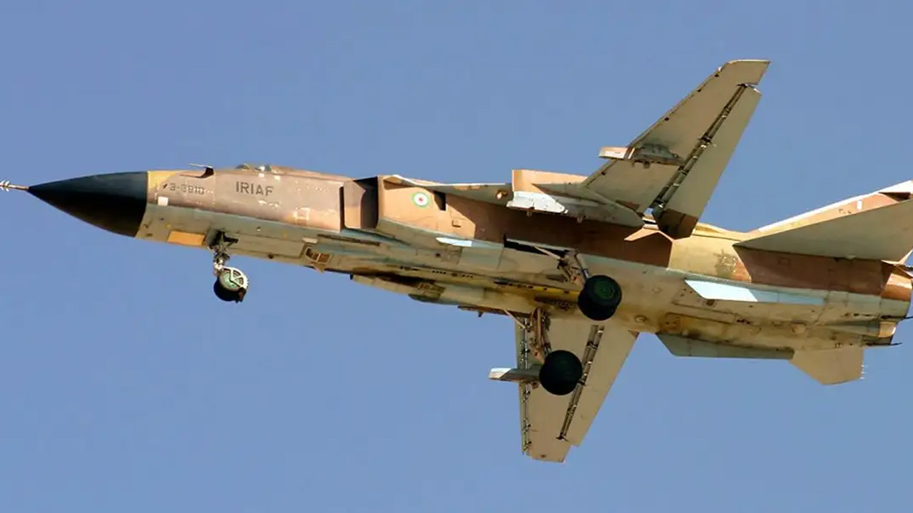         ইরানের      দুই যুদ্ধবিমান ভূপাতিত করল কাতার